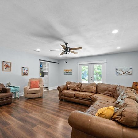 Peaceful Fairhope Retreat-Large Home On 1 Acre Lot Luaran gambar